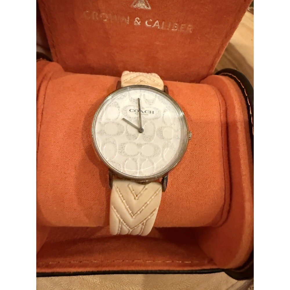Coach Perry White Logo Case Chevron Silicone Strap Watch Women's (needs battery)